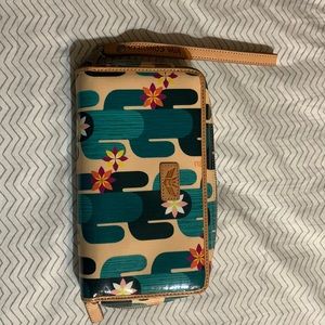 Consuela wristlet/ clutch only used a couple times